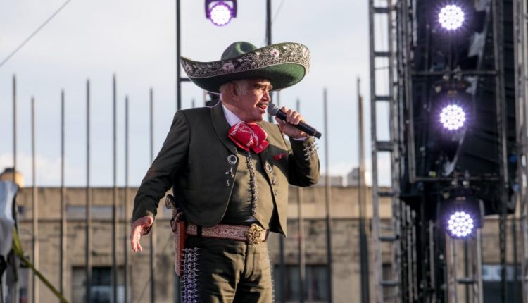 Vicente Fernández