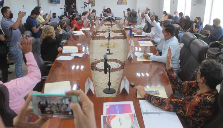 Cabildo aprueba Tercer Informe de Gobierno de Armida Castro