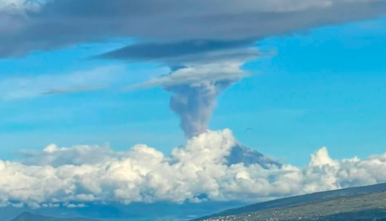 video explosión y columna de ceniza del volcán Popocatépetl