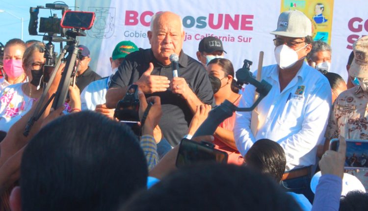 Víctor-Castro-respuesto-entre-Leggs-y-Agúndez