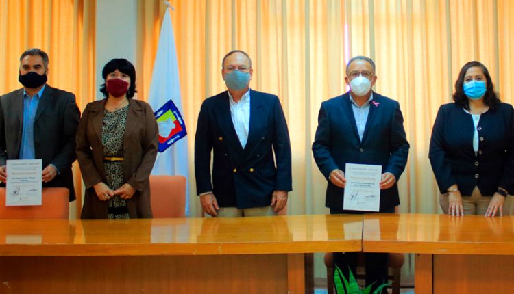 UABCS,-recibe-felicitación-por-su-participación-con-sep