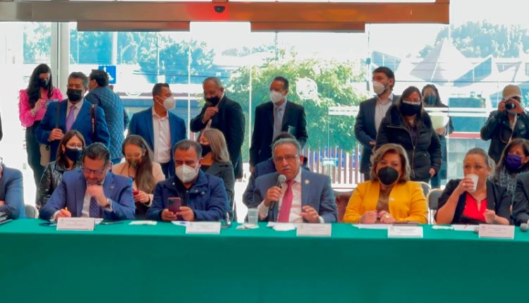 UABCS-entrega-estados-financieros-a-Cámara-de-diputados