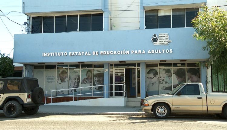 Instituto Estatal de Educación para Adultos en Baja California Sur (IEEA)