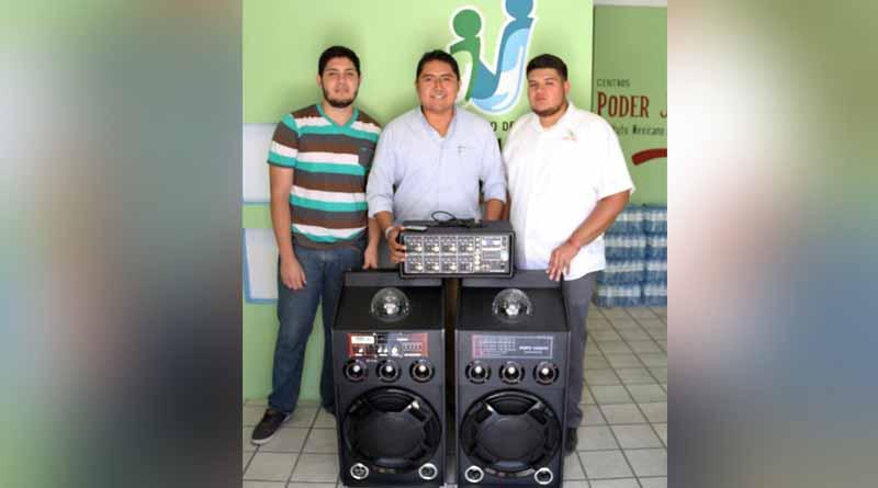 Entrega IMJUVE instrumentos musicales al grupo “Complemento Sierreño” Entrega IMJUVE instrumentos musicales al grupo “Complemento Sierreño”