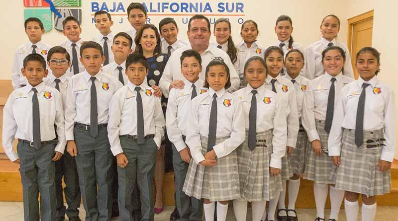 Trabajamos todos los días por un mejor futuro para las y los niños de BCS: Carlos Mendoza Trabajamos todos los días por un mejor futuro para las y los niños de BCS: Carlos Mendoza