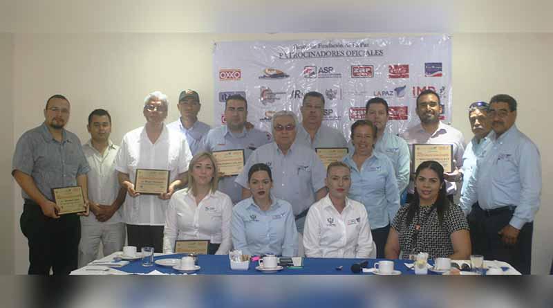 “Importante el apoyo de la iniciativa privada en el deporte”: Salvador Vargas Portillo “Importante el apoyo de la iniciativa privada en el deporte”: Salvador Vargas Portillo