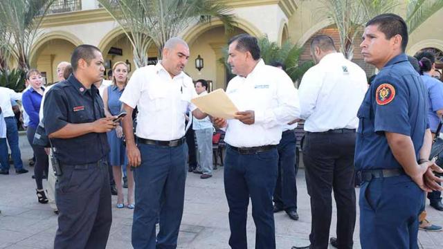 Revisión exhaustiva al interior del Patronato de Bomberos: Alberto González Rivera Revisión exhaustiva al interior del Patronato de Bomberos: Alberto González Rivera