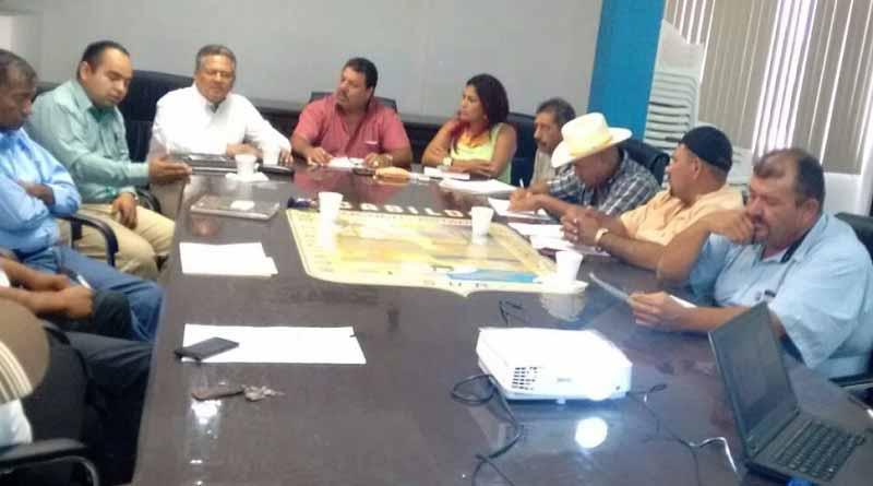 Regidor Placido López, Preside Reunión Para Programa de Certificación Especial Regidor Placido López, Preside Reunión Para Programa de Certificación Especial