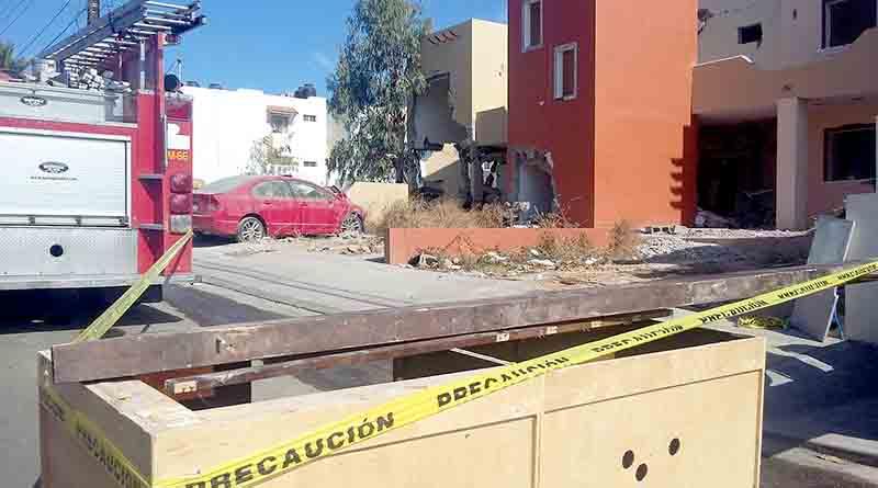 demolicion 29 jun 4 PGJE habían concluido con peritaje en edificio de la explosión en El Chamizal, se procedió a su derribo: PC