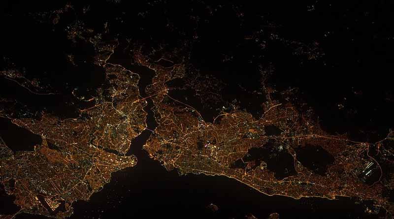 Explosión deja 11 muertos en el centro de Estambul Explosión deja 11 muertos en el centro de Estambul