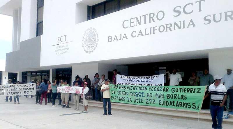 manifestacion ejidatarios sct 1 jun Ejidatarios dan ultimátum a la SCT, si no paga irán a bloqueos en el libramiento