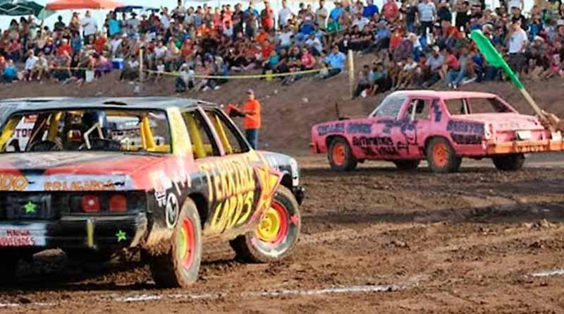 Revancha de Carros Chocones, “Duelo de Titanes”, Invita DIF Revancha de Carros Chocones, “Duelo de Titanes”, Invita DIF