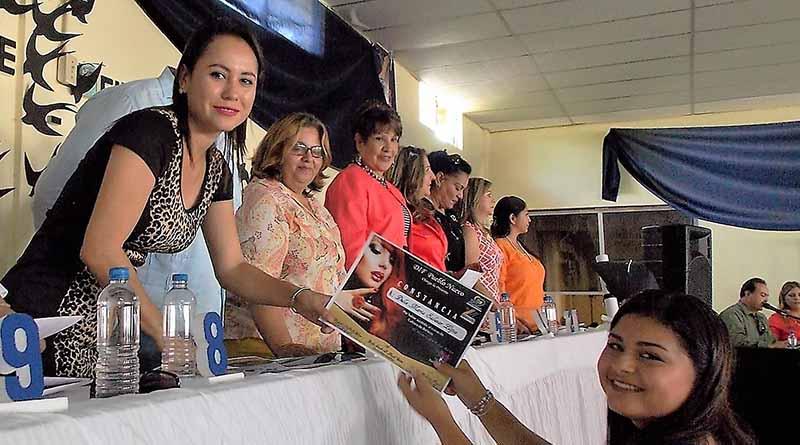 DIF de Colonia Pueblo Nuevo, Clausura Cursos de Belleza DIF de Colonia Pueblo Nuevo, Clausura Cursos de Belleza