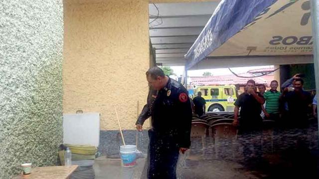 comandante bomberos 29 jul web Elemento con más de 15 años de servicio es nombrado comandante del Bomberos en SJC