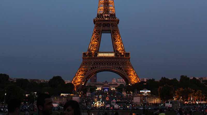 Hollande confirma final de estado de emergencia en Francia Hollande confirma final de estado de emergencia en Francia