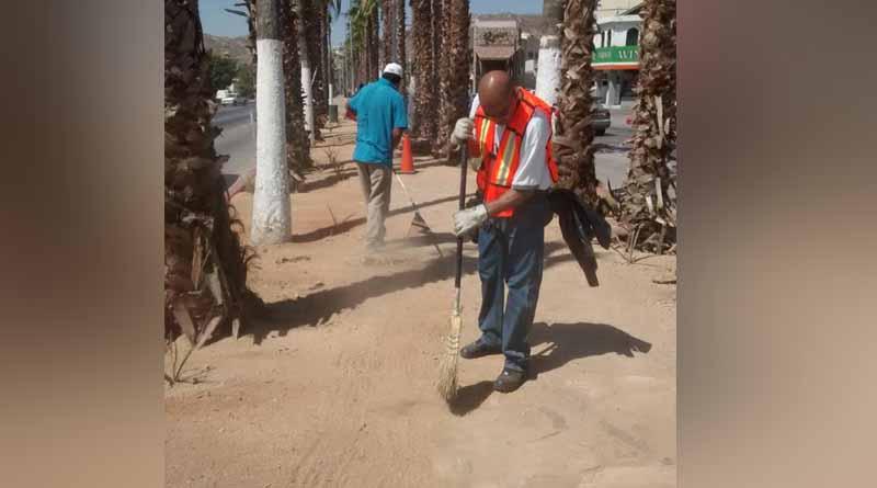 Llama Servicios Públicos a mantener las calles limpias Llama Servicios Públicos a mantener las calles limpias