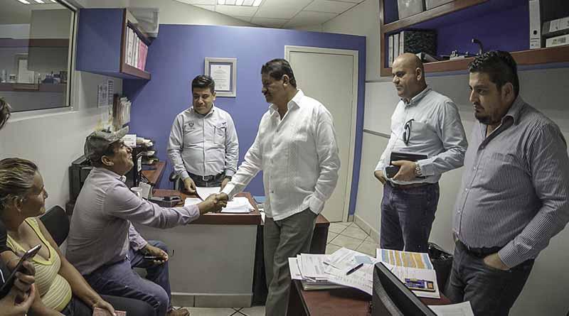 Recorre Alcalde oficinas municipales Recorre Alcalde oficinas municipales