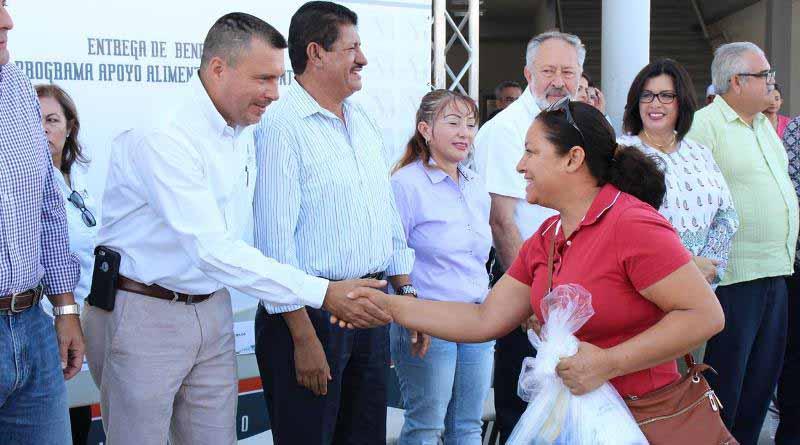 Llegan apoyos sociales a quienes más lo necesitan: SEDESO Llegan apoyos sociales a quienes más lo necesitan: SEDESO