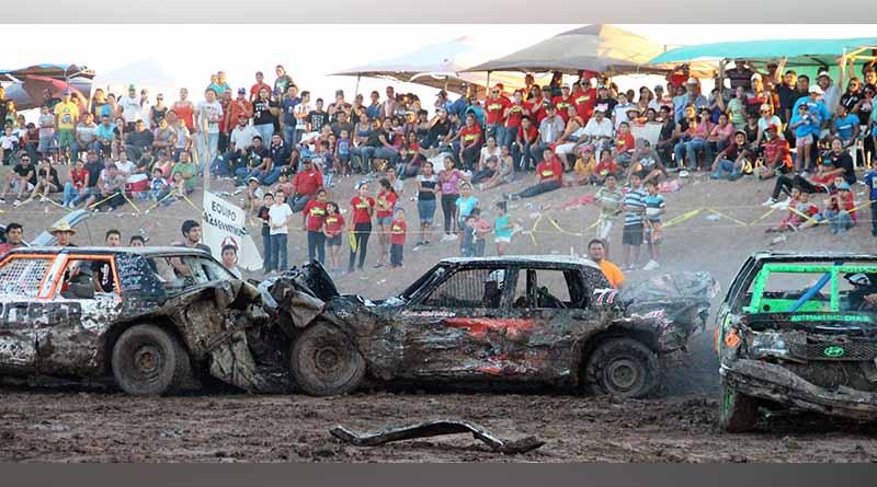 Con Gran Éxito, se Llevó a Cabo Evento de Carros Chocones, Organizado por DIF Con Gran Éxito, se Llevó a Cabo Evento de Carros Chocones, Organizado por DIF
