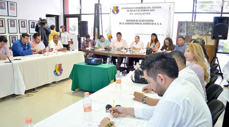 foro jovenes Realizarán consulta estatal para fortalecer legislación sobre los jóvenes en BCS