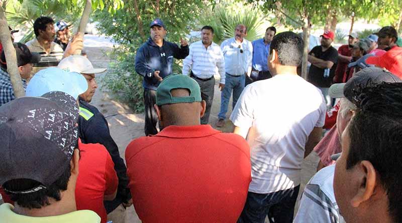 El alcalde, Francisco Pelayo Covarrubias sostuvo reunión con los trabajadores de Servicios Públicos municipales El alcalde, Francisco Pelayo Covarrubias sostuvo reunión con los trabajadores de Servicios Públicos municipales
