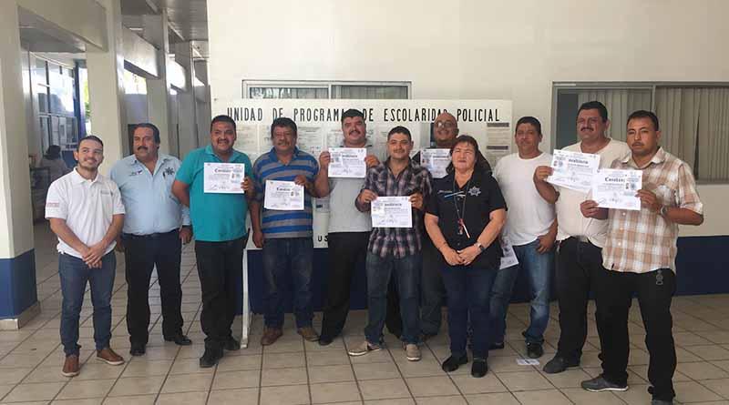 Capacitación constante a choferes de transporte público y de unidades de reparto por parte de la dirección general de seguridad pública, policía preventiva y tránsito municipal Capacitación constante a choferes de transporte público y de unidades de reparto por parte de la dirección general de seguridad pública, policía preventiva y tránsito municipal