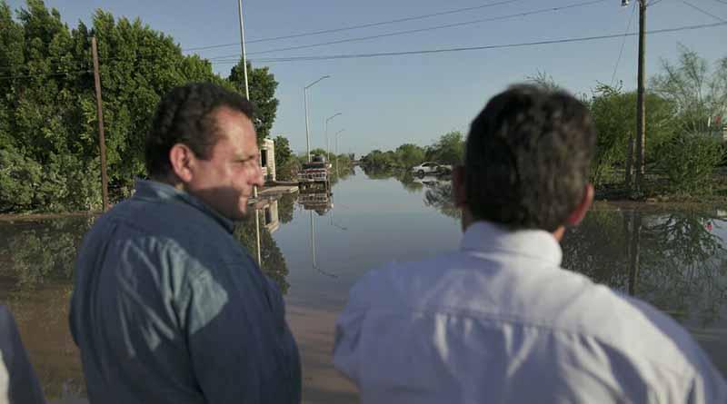 Recorre gobernador Carlos Mendoza zonas afectadas POR “NEWTON” de Comondú y Loreto Recorre gobernador Carlos Mendoza zonas afectadas POR “NEWTON” de Comondú y Loreto