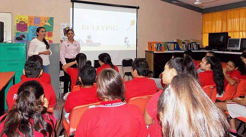 INMUJER Imparte Platicas Sobre Bullyng y Violencia en Redes Sociales INMUJER Imparte Platicas Sobre Bullyng y Violencia en Redes Sociales