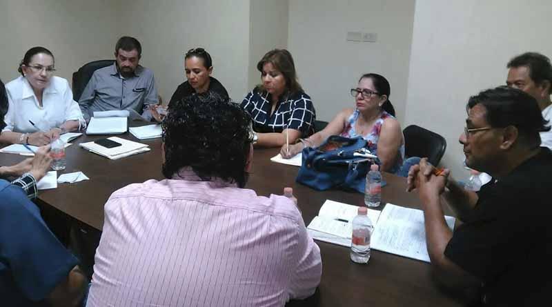 CNTE BCS y Congreso instalan mesa legislativa para analizar reforma educativa CNTE BCS y Congreso instalan mesa legislativa para analizar reforma educativa