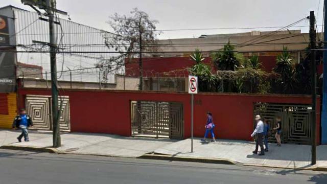 Piden padres de Los Cabos a Gobernador reconsidere el cierre de la Casa del Estudiante en la Ciudad de México Piden padres de Los Cabos a Gobernador reconsidere el cierre de la Casa del Estudiante en la Ciudad de México