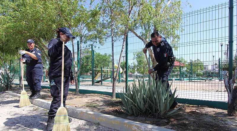 La limpieza de la ciudad es una prioridad: Martin Guluarte Ceseña La limpieza de la ciudad es una prioridad: Martin Guluarte Ceseña