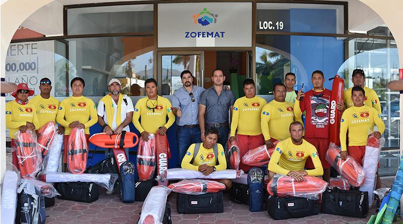 Dotan de equipo y uniformes a guardavidas de ZOFEMAT Los Cabos Dotan de equipo y uniformes a guardavidas de ZOFEMAT Los Cabos