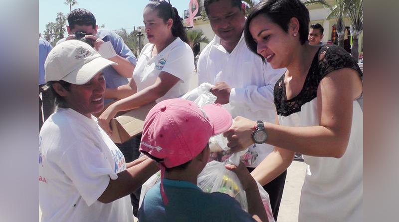 Programa de apoyo alimentario emergente beneficia a mil familias de los Cabos Programa de apoyo alimentario emergente beneficia a mil familias de los Cabos