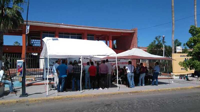 BENUparo Sin acuerdos para levantar paro en la BENU La Paz