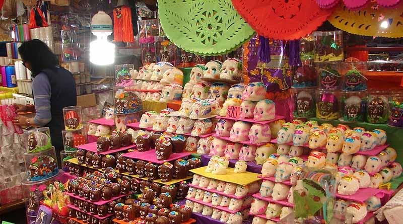 dia de muertos 29 oct Día de Muertos gana terreno en sur de California; predominan altares a Juan Gabriel