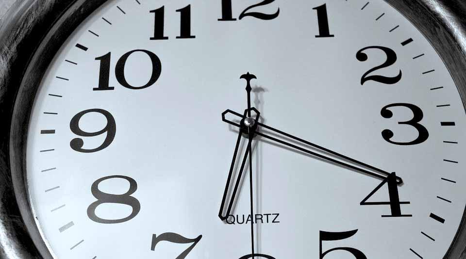 horario 29 ocgt Este domingo termina el Horario de Verano; atrase una hora su reloj