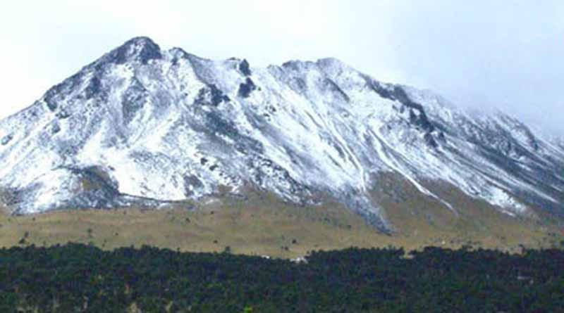 Determinan permisos y prohibiciones a visitantes del Nevado de Toluca Determinan permisos y prohibiciones a visitantes del Nevado de Toluca