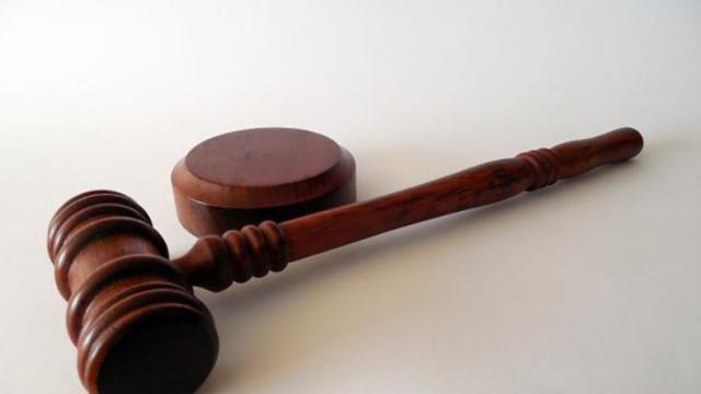 condena Logra PGJE fallo condenatorio de 3 años 4 meses por robo con violencia moral contra imputado en La Paz
