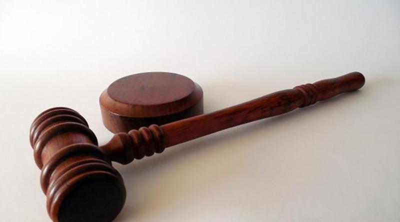 condena Logra PGJE fallo condenatorio de 3 años 4 meses por robo con violencia moral contra imputado en La Paz