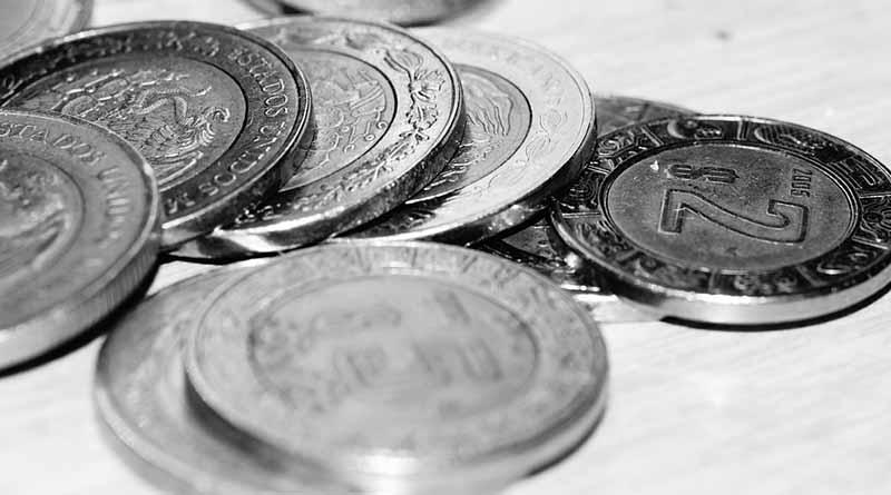 Salarios mínimos, un pendiente constitucional Salarios mínimos, un pendiente constitucional