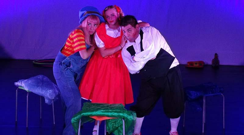 obrahazu Foro Vasconcelos recibe obra de teatro "HAZU-Aventuras de Juguetes"