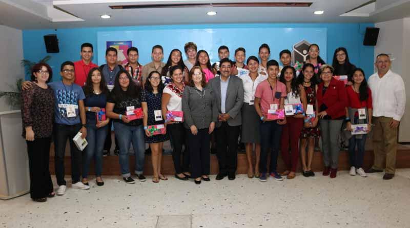 Se realizó la Sesión Solemne del IX Parlamento de la Juventud Sudcalforniana Se realizó la Sesión Solemne del IX Parlamento de la Juventud Sudcalforniana