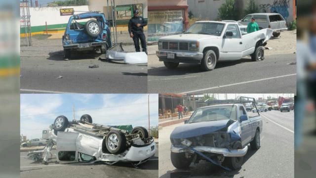 accidenteforjadores Choque entre automóviles en avenida Forjadores La Paz; uno de ellos volcó