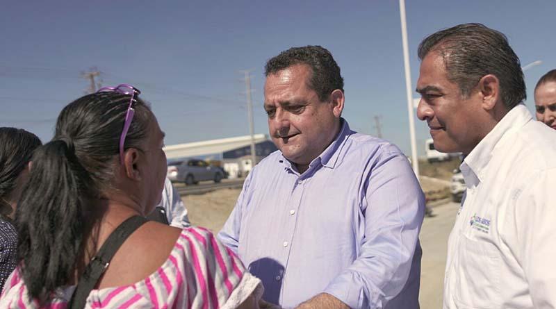 cmd_loscabos Entrega Carlos Mendoza Davis más obras para Los Cabos