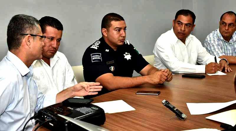 depuracion 28 dic Un hecho la depuración policial en Los Cabos, ayer se dieron de baja 36 elementos: alcalde