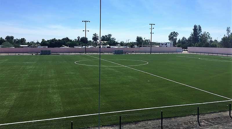 empastadocomondu CDM entrega empastado del estadio de futbol de Comondú