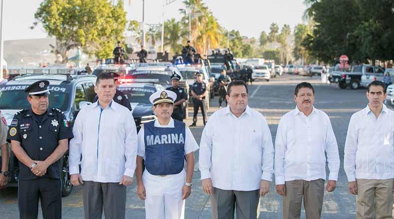 fiestasenpaz Inicia Operativo "Fiestas en Paz" en BCS: Carlos Mendoza Davis