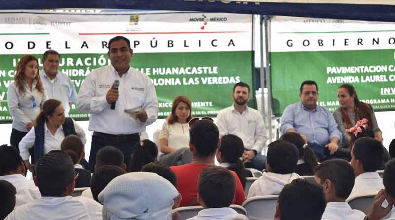 giralacaldegobernador Entregó el Gobierno Municipal Obras de Pavimentación en Las Veredas