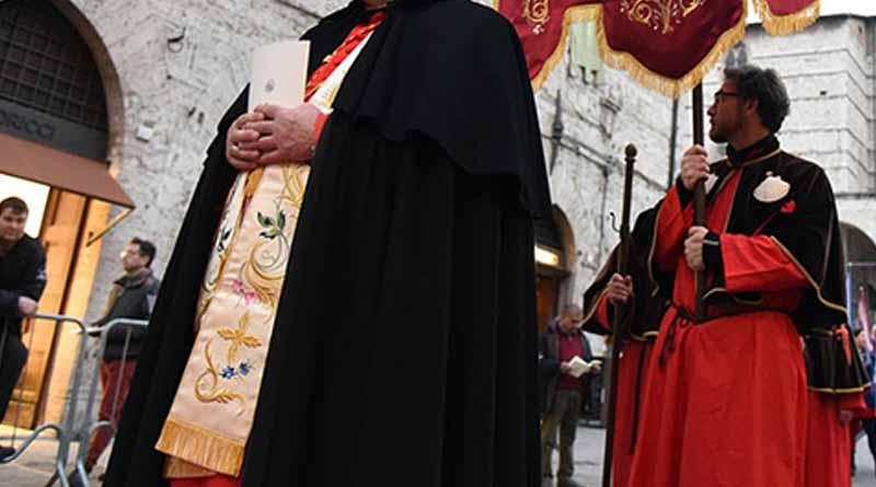 Cardenales cercanos al Papa acusados de proteger pederastas Cardenales cercanos al Papa acusados de proteger pederastas