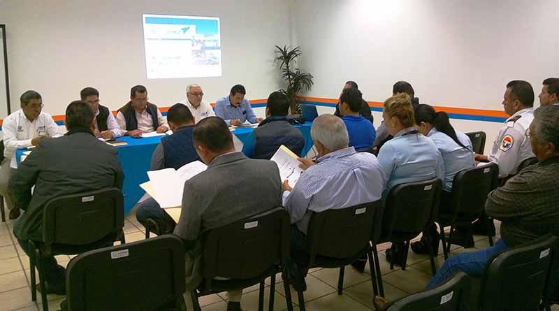 se llevó a cabo la reunión con delegados y subdelegados de cada una de las comunidades que conforman la geografía municipal Se llevó a cabo la reunión con delegados y subdelegados de cada una de las comunidades que conforman la geografía municipal